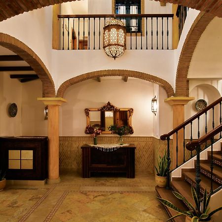 אסטפונה Apartamentos Turisticos Casa De La Borrega מראה חיצוני תמונה