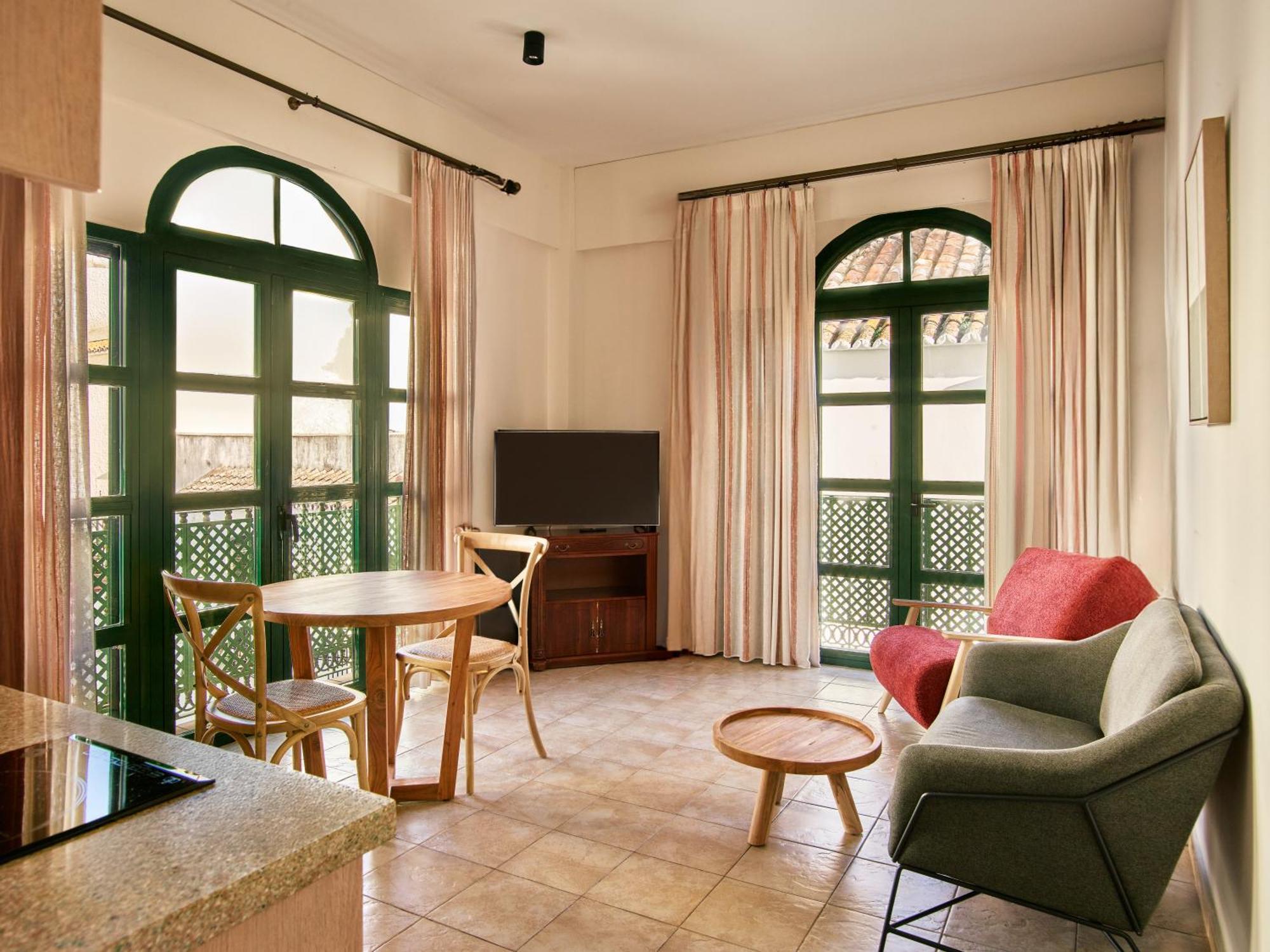 אסטפונה Apartamentos Turisticos Casa De La Borrega מראה חיצוני תמונה